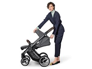 mutsy kinderwagen evo  + gratis regenhoes + gratis paraplu